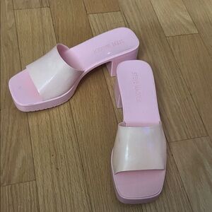 Steve Madden Pink and Cream Mules